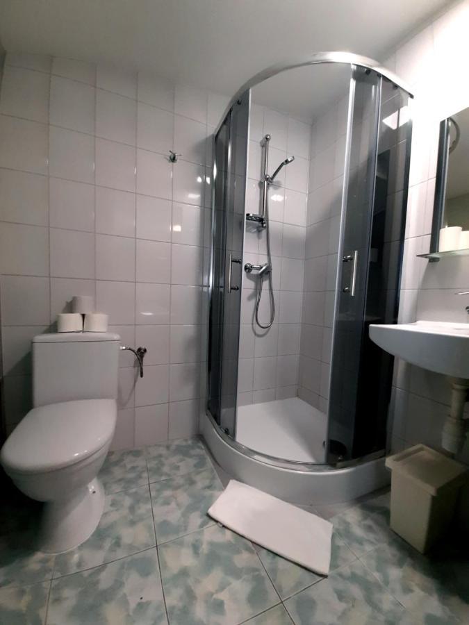 Aparthotel Astral à Raszyn Extérieur photo