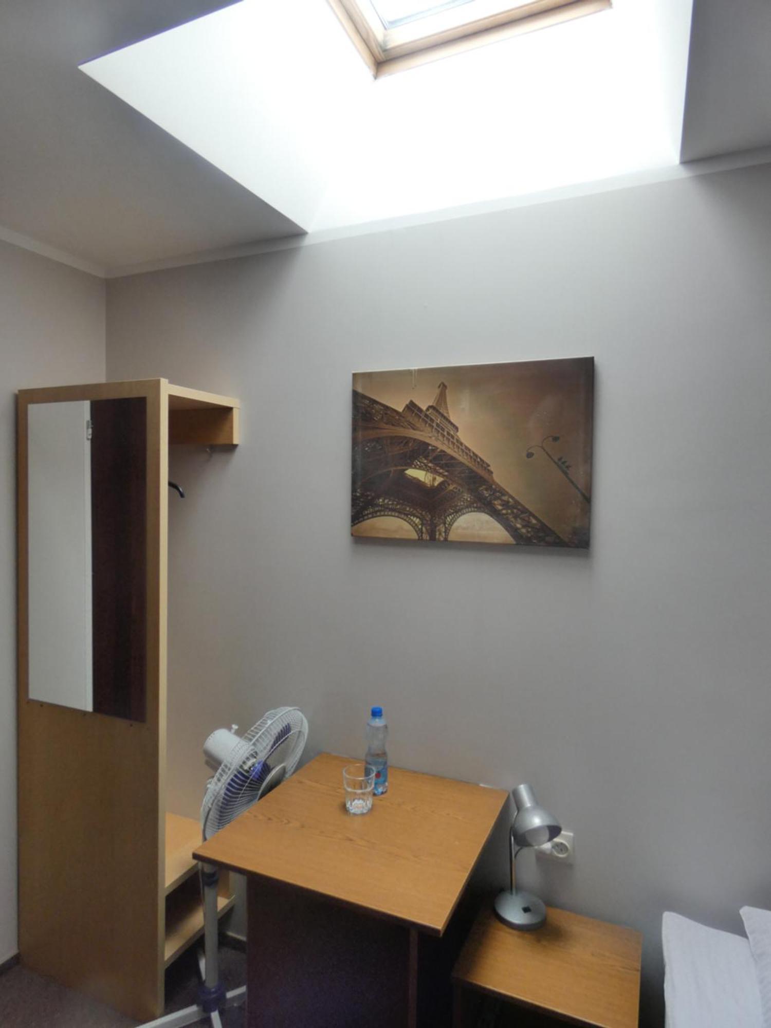 Aparthotel Astral à Raszyn Extérieur photo